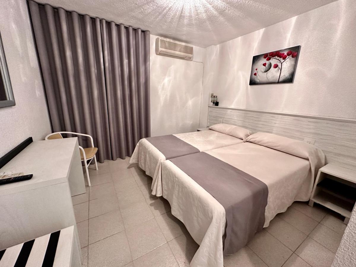 Hotel El Paraiso Calabardina Bagian luar foto