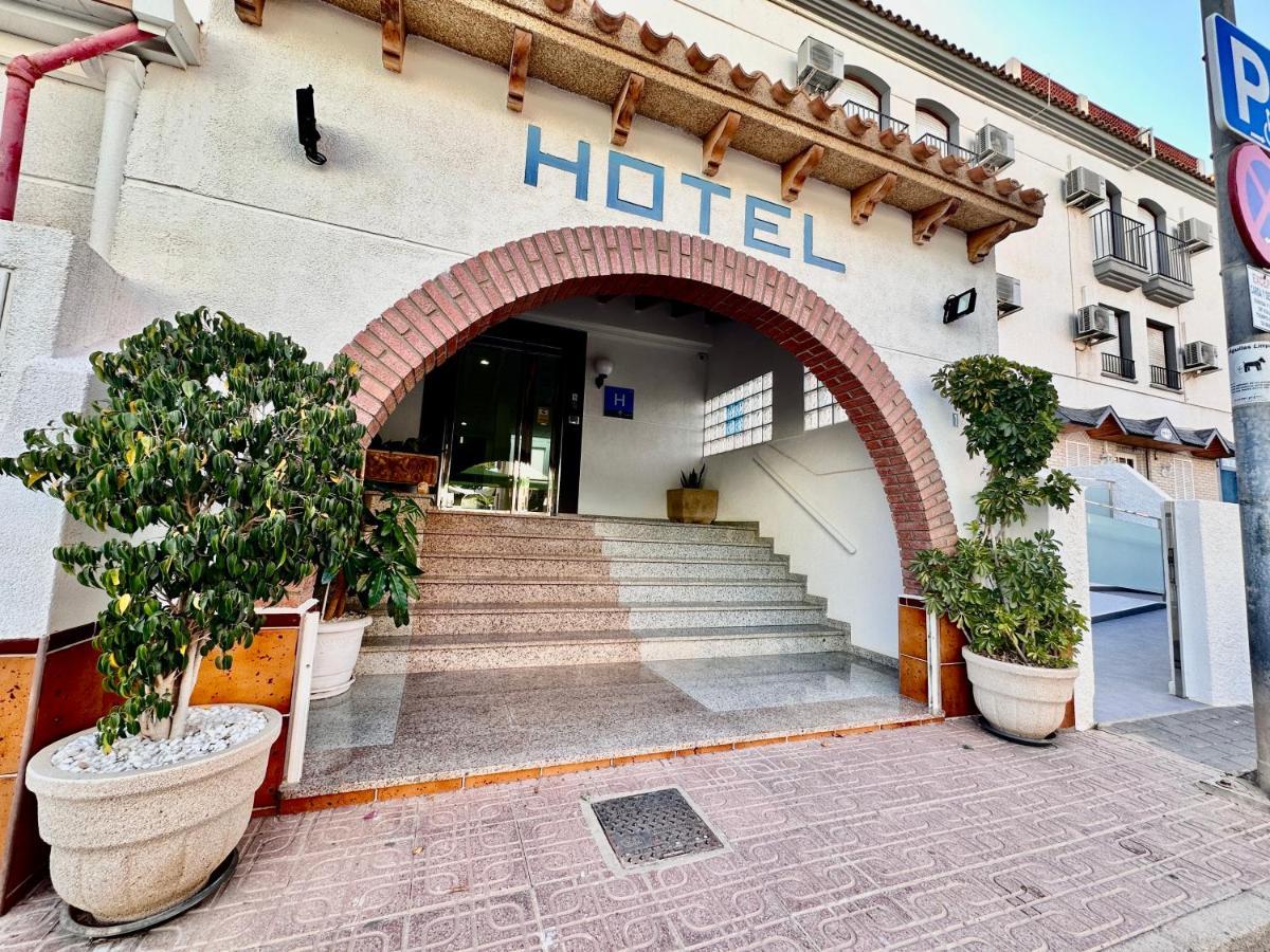 Hotel El Paraiso Calabardina Bagian luar foto