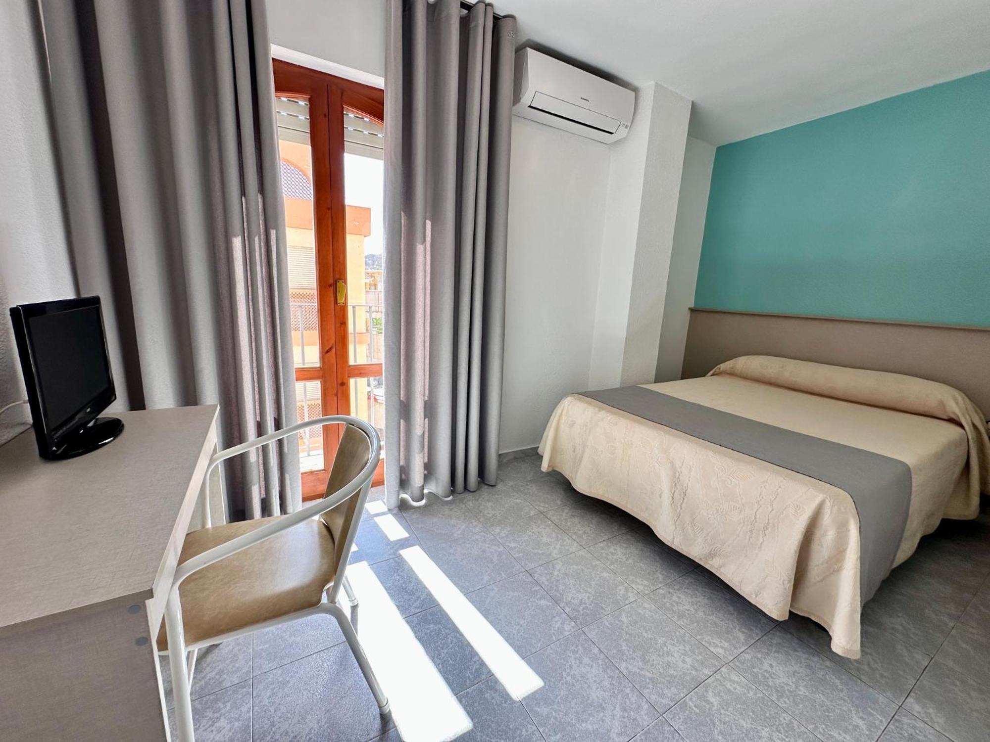 Hotel El Paraiso Calabardina Bagian luar foto