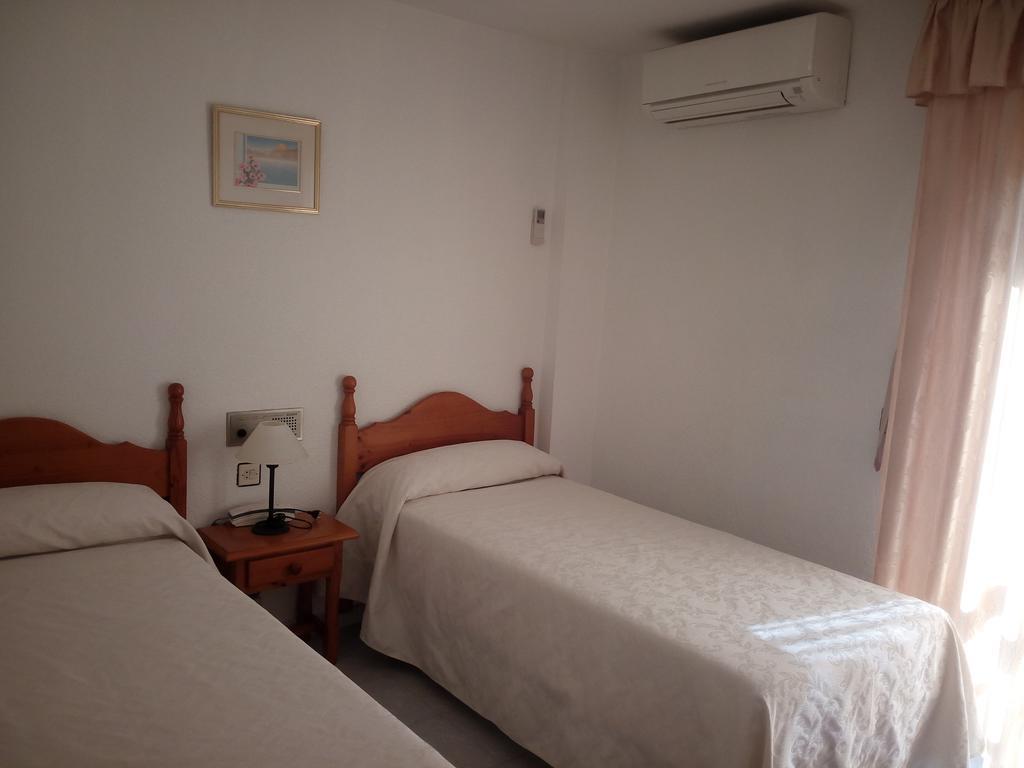 Hotel El Paraiso Calabardina Bagian luar foto